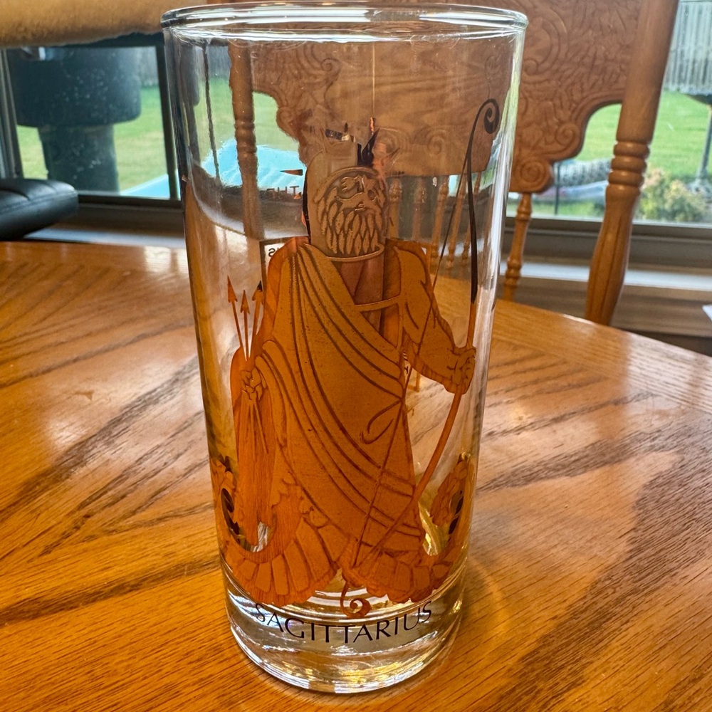 Vintage Anchor Hocking Sagittarius Zodiac Drinking Glass